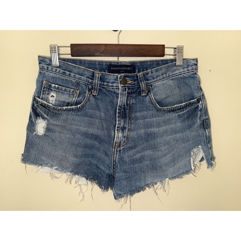 Banana Republic Distressed Denim Cutoff Shorts Size 31/32 Mid Rise Frayed